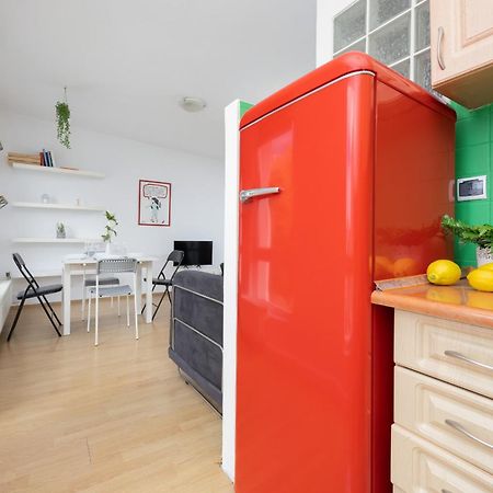 ורשה Hoza Apartament Studio W Centrum Warszawy מראה חיצוני תמונה
